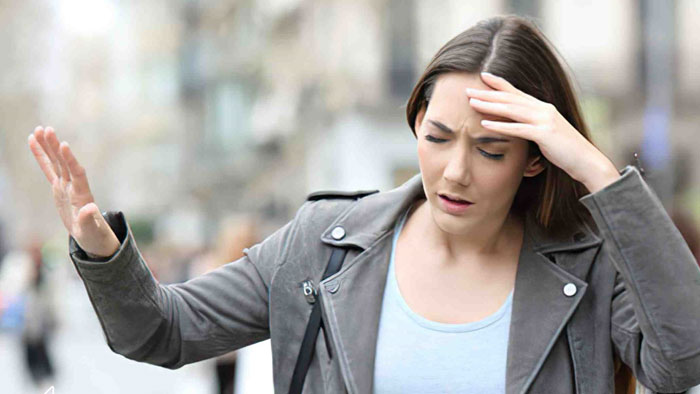 علائم سرگیجه هنگام بلند شدن و دراز کشیدن