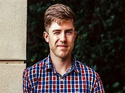 تیک عصبی چیست؟ علت ها و روش درمان