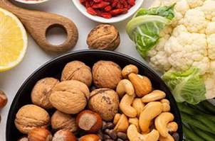 لیست غذاهای مفید برای میگرن